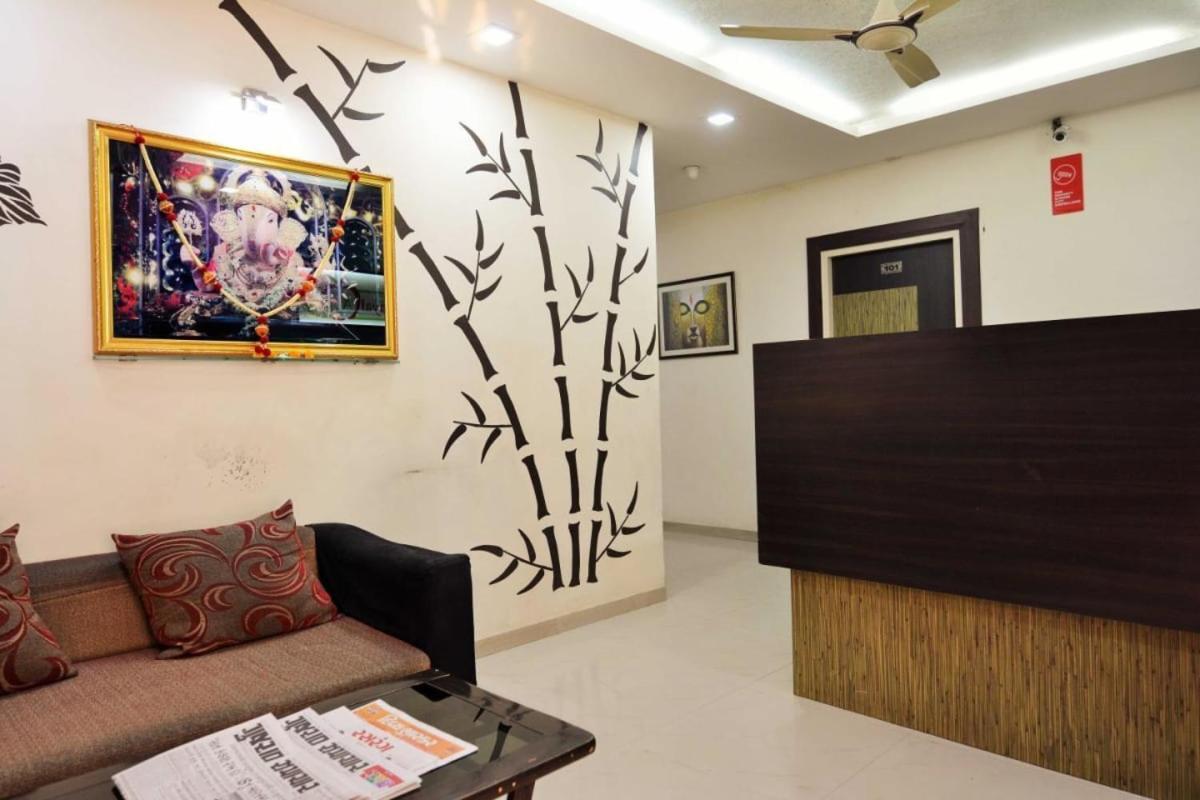 Hotel Royal Apple Ahmedabad Luaran gambar